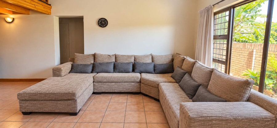 4 Bedroom Property for Sale in Langenhovenpark Free State